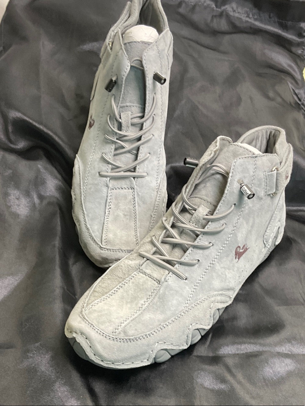 DBeck Explorer Hiking Shoes - Gray